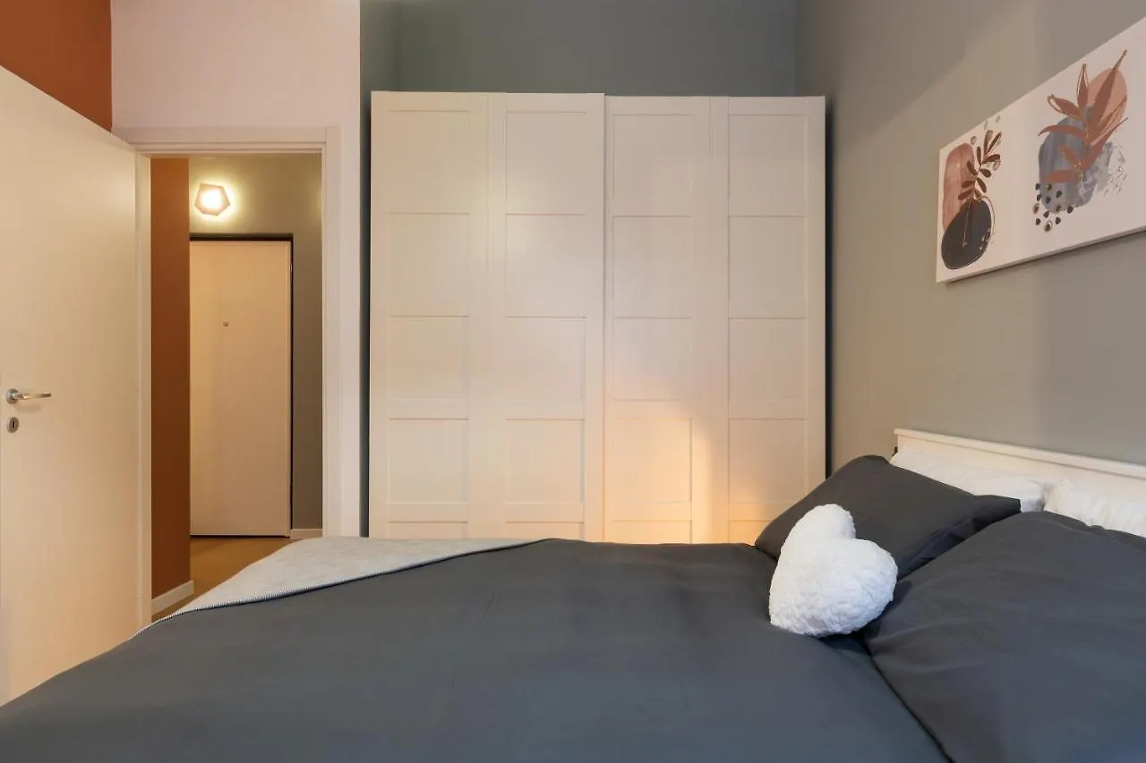 Apartament Isola Bella Mediolan