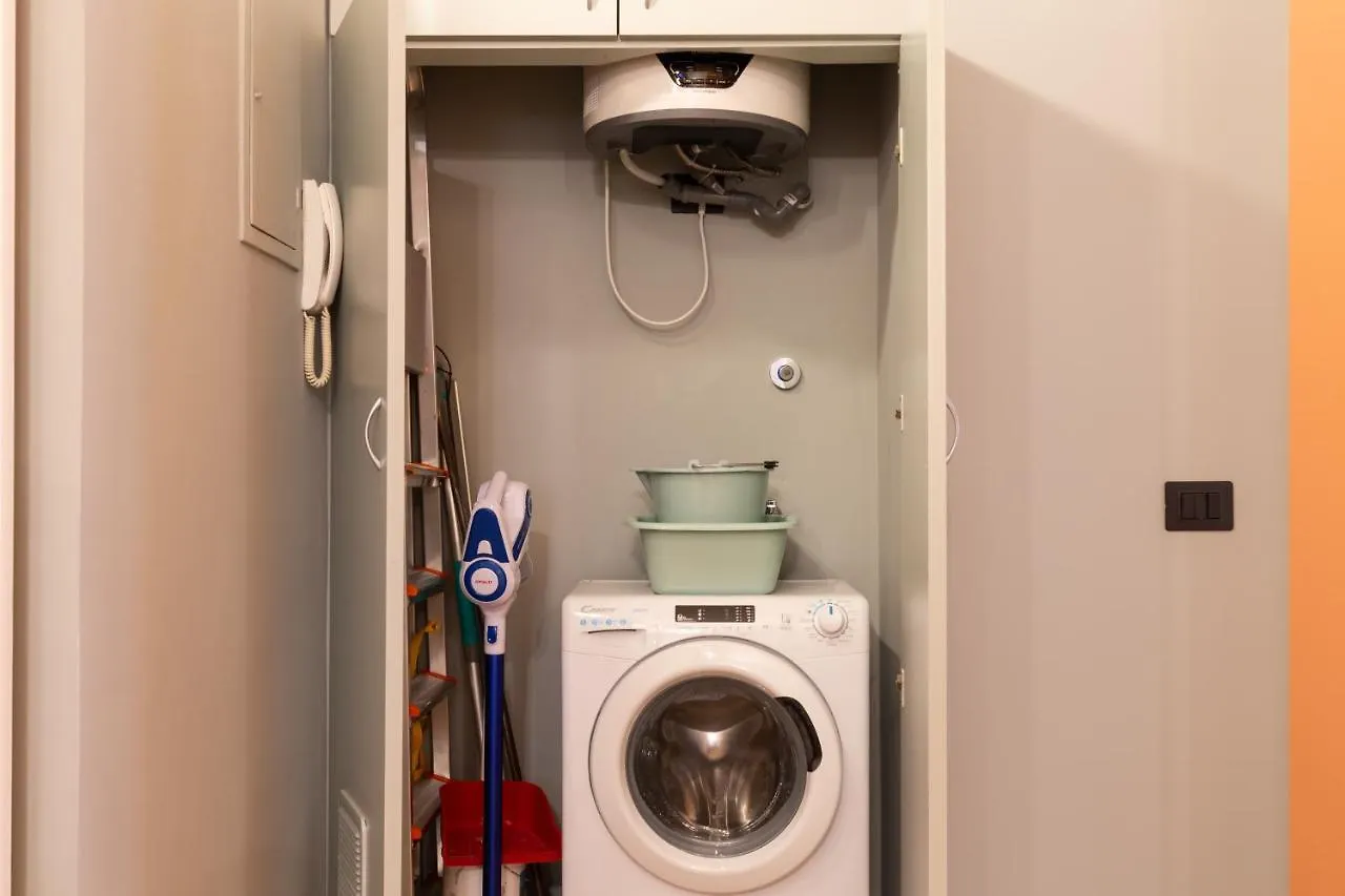 Apartament Isola Bella Mediolan Włochy